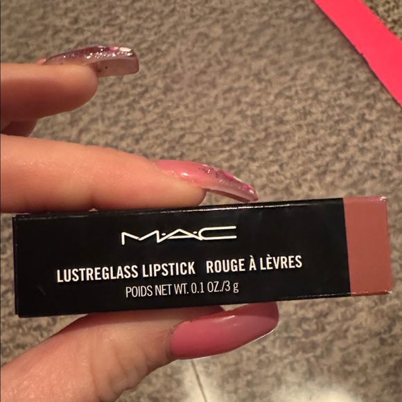 BNIB MAC Lustreglass Sheer-Shine Lipstick in shade Syrup (blue pink) - Picture 6 of 6